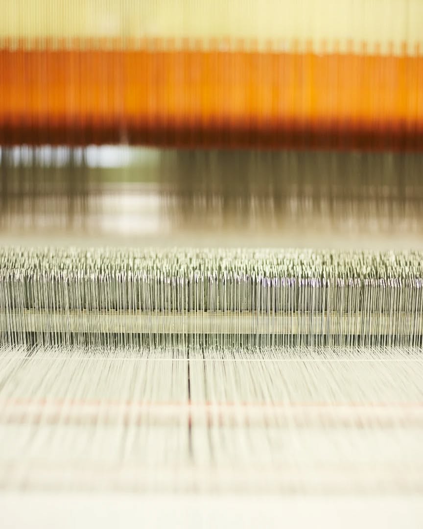 A new year... New weaving magic ♡

We are proud of our Belgian production with refined, high-quality, natural and technological, innovative materials...

Personalized bed and table linen, custom-woven curtains and the complete window decoration service by our team of craftsmen...

Get in touch to visit our showroom and ateliers and create your project ♡

Picture by @heikkiverdurme