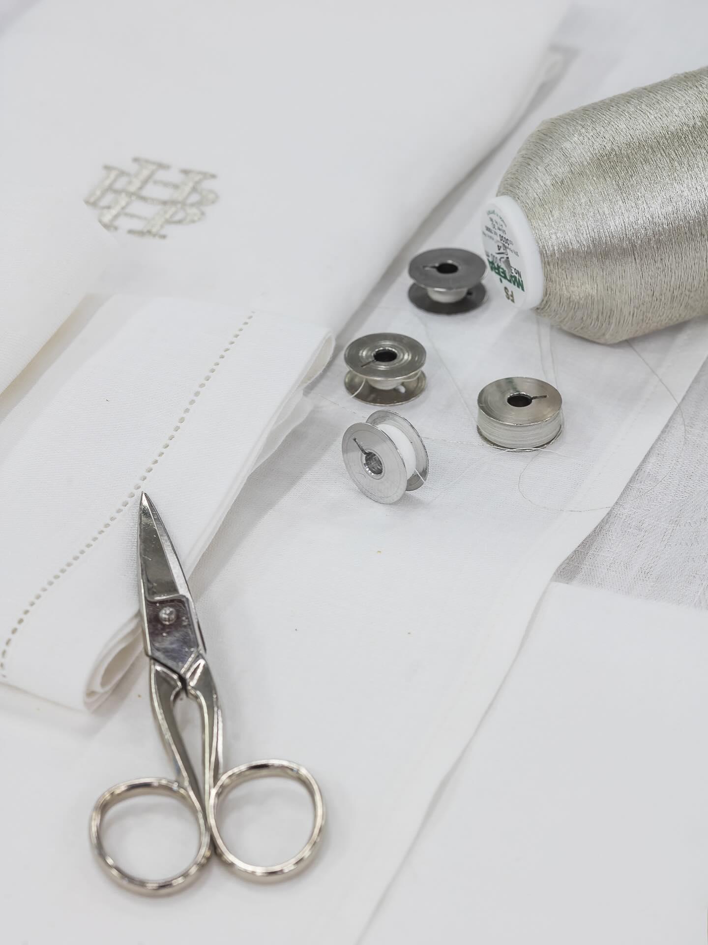 As a Belgian custom-made company, we place great value on meeting the expectations and requirements of our clients. We are specialized in table and bed linen, and offer a full-service for curtains.
 we are happy to think along with you in bringing your unique linen story to life.

Picture by @cafeine 
Contact ilse@verilin.be +32 476 27 88 43