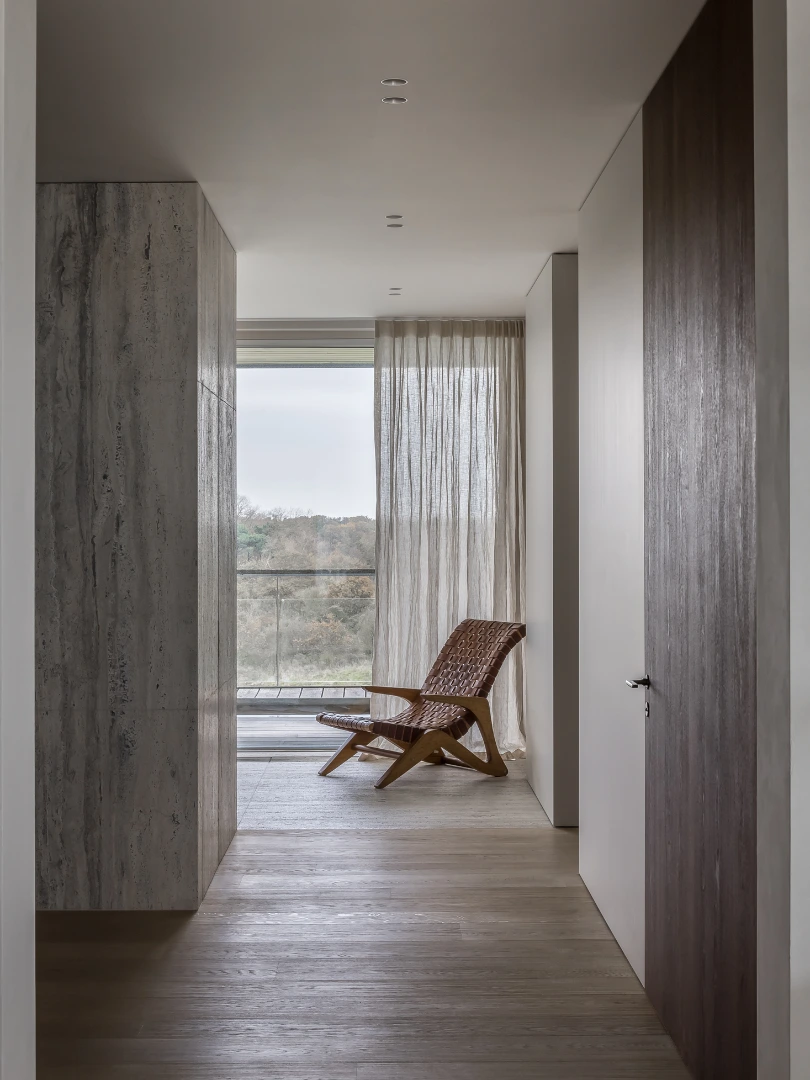 Seaside serenity...

A complete project dressed with custom-made curtains made with passion in our Verilin Ateliers.

Carefully installed by our team of craftsmen. 

From A to Z verilin takes care of your project and the complete window decoration. 

Contact ilse@verilin.be to visit our showroom and discover all possibilities 🤍

In collaboration with @promanys 
Picture by @cafeine